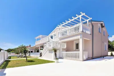 Appartement de vacances Ližnjan pour 1 - 4 personnes avec 2 chambres à coucher - Appartement de vaca