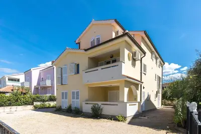 Image de Appartement de vacances Malinska pour 1 - 4 personnes avec 1 chambre à coucher - Appartement de vaca