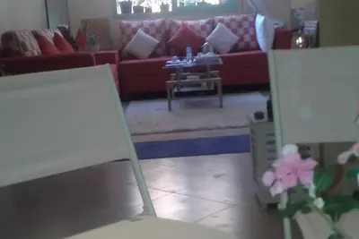 Image de Guest House appartement haut standing  calme entourée par des jardins arborés