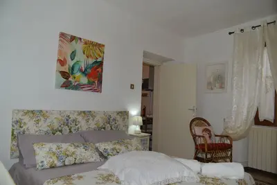 Image de Confortable et bien équipé petit appartement pour 2-3 personnes