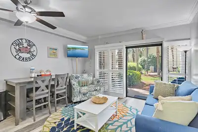 Image de 1 chambre 1 salle de bain au rez-de-chaussée située dans le bâtiment Penthouse