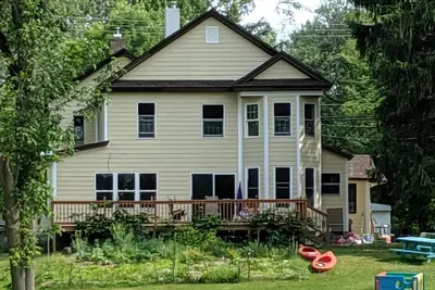 Image de Large Beutiful House - Lac / rivière Oneida - Promenade dans peir