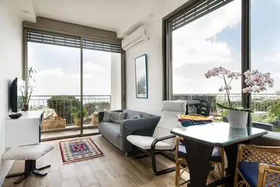 Image de Toit moderne avec vue mer panoramique et terrasse