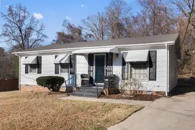 Image de Confortable 3br Durham Nest @ Curtis