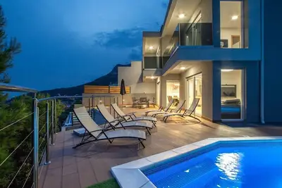 Image de Villa Alfa est dans un endroit calme et pratique.