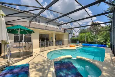 Image de Belle villa, située à Legacy Park, Davenport, Fl, à 20 min des parcs.