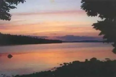 Image de Charme Lakeside Accueil, emplacement de rĂŞve, plage, kayaks, de la nature, de la pĂŞche