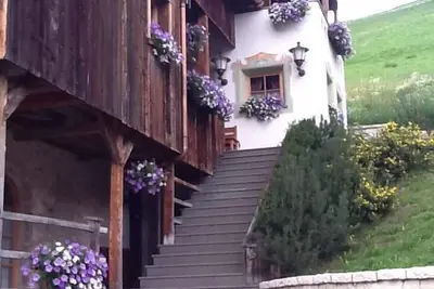 Image de san cassiano au coeur des dolomites