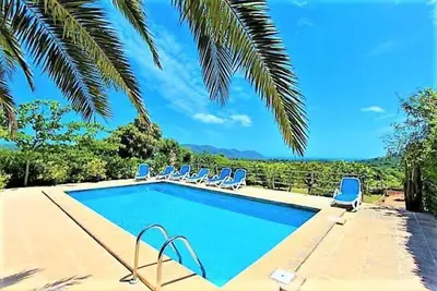 Image de Finca Es Rafal De Baix near Arta, Clear Views. Private pool. Bbq. - Villaonline - Free Wifi