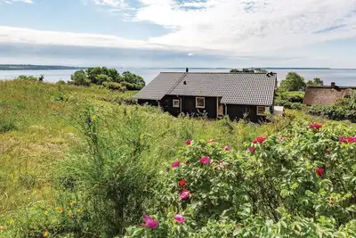 Image de Belle maison de 3 chambres à Kalundborg