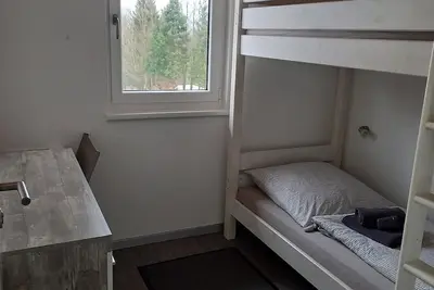 Image de Chalet confortable de 50 m² avec terrasse, parking gratuit et Wi-Fi