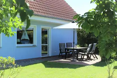 Image de Ferienwohnung Knurrhahn im Haus Wiekend in Wiek