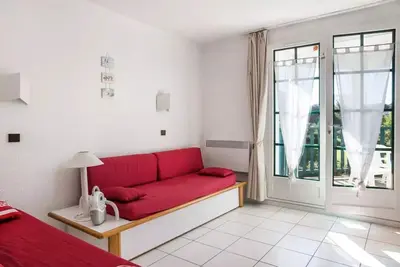 Image de 2 Pièces 5 Personnes Confort