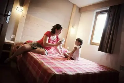 2 Pièces 4 Personnes