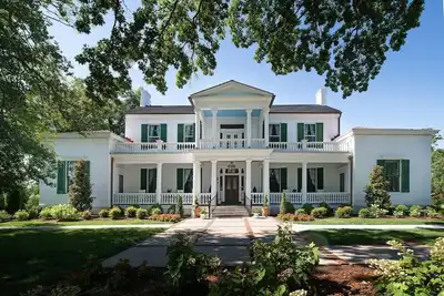 Image de Historic Belle Air Mansion - Inauguration officielle