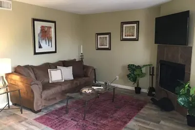 Image de Oasis dans les contreforts de Catalina!