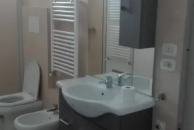 Image de Riace, maison au bord de la mer