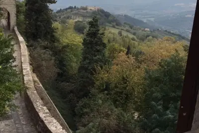 Image de Vues spectaculaires - Maison de charme dans le centre de Todi