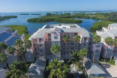 Image de Bienvenue à Boca Breeze! Vue sur le port! À côté de Boca Grande et Rotonda West.