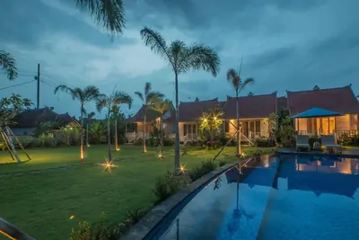Cottage contemporain en teck à Lembongan, distance de marche de la plage
