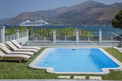 Image de Phare Villa 2. L'un des endroits les plus populaires de Céphalonie