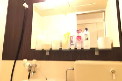 Image de Bus direct pour Disney! Accès facile! Environ 4 minutes du parking et du dépanneur! 6 minutes de la gare la plus proche!