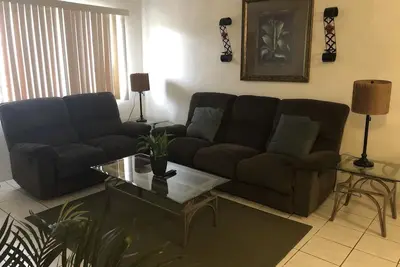 Image de Pedro'S Place Appartement PRIVÉ 2 Bdrm / 1 Ba