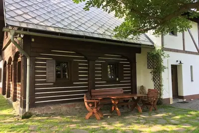 Image de Chalupa jen pár kroků pod vrcholem Luž