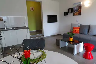 Image de Appartement de vacances avec terrasse et barbecue