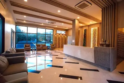 Condo moderne entièrement meublé une chambre à coucher près de la plage de Jomtien