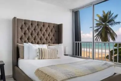 Image de Étapes de la plage Isla Verde Beach Lifestyle