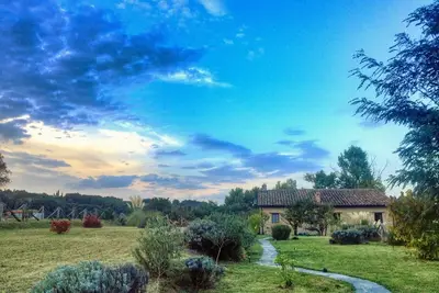Image de Maison de campagne avec grand jardin à Montone, à 25 min en voiture de l'aéroport de Pérouse