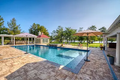 Image de Retraite privée au bord de l'eau