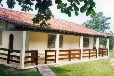 Image de Maison PRÈS De La Plage Avec Piscine, Sauna, Terrain De Football, Barbecue