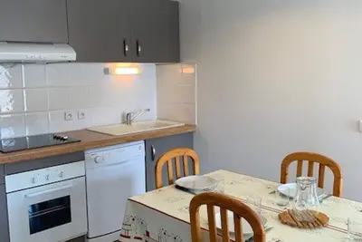 Image de Appartement F3 avec balcon & terrasse, proche plage, 6 couchages - Narbonne Plage