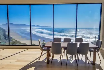 Image de Nouvelle Liste! ! ! Incroyable, vue imprenable sur l'océan, dort 10! !