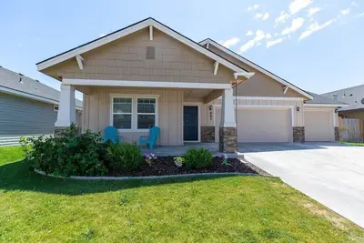 Image de Kuna Cavemen adore ce bijou de ferme et vous aussi! ! !