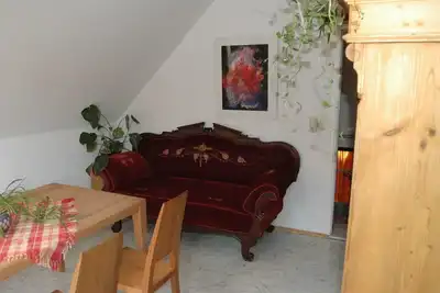 Image de Appartement confortable de 45 m² situé sur la rue principale rouge, connexion Wi-Fi gratuite
