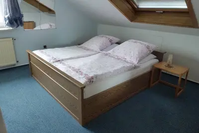 Image de Appartement confortable de 65 m² avec terrasse, proche de la nature