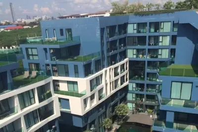 Image de Studio confortable dans Brand New Acqua Condo