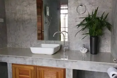 Image de Maison de ville de charme à 15 minutes de la ville