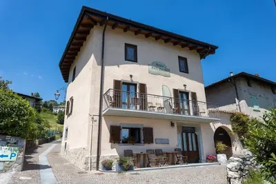 Image de Appartement de vacances Vesio pour 1 - 7 personnes avec 2 chambres à coucher - Appartement de vacanc