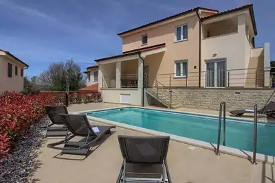 Image de Maison de vacances pour 10 personnes env. 200 qmà Banjole, Istrie (Istrische Riviera)