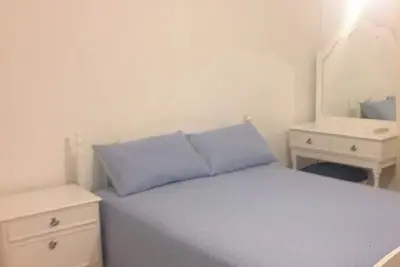 Image de Appartement rez de chaussée entièrement équipé avec parking couvert