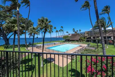 Image de Ma'alaea Surf, Unité E6 - Condo au bord de l'océan avec 2 chambres, superbes couchers de soleil