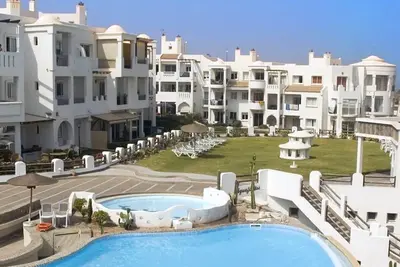 Image de Le condo de plage: Beach House