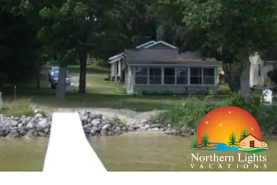 Image de Cottage confortable sur le lac intermédiaire