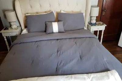 Image de Bonne affaire! maison entière! Droit en ville 2 Mi. à Bonaventure1. 5h Niagara Falls