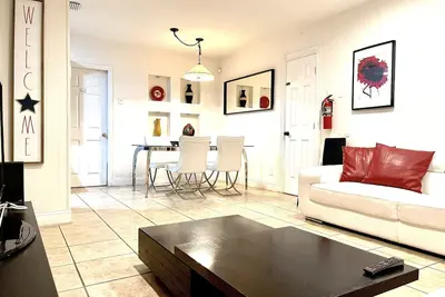 Image de Estrada's Cozy Maison de vacances à proximité de Hollywood Beach