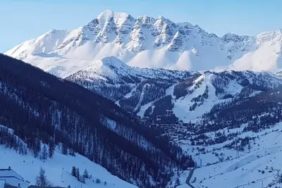 Image de Homerez - Appartement charmant Ă Vars - Vue montagne & balcon